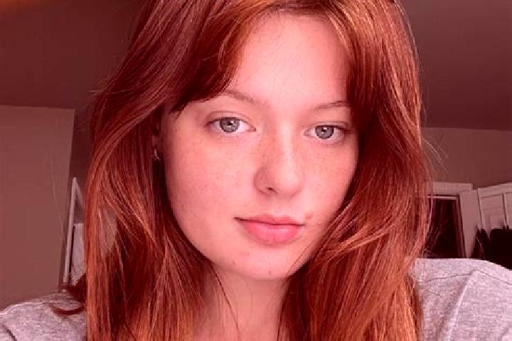 Willow, 27, a chestnut grey-eyed asian companion based in Cerme Kidul. Offering BDSM, Prostate Massage, Deep French Kissing. Available for incall and outcall...
