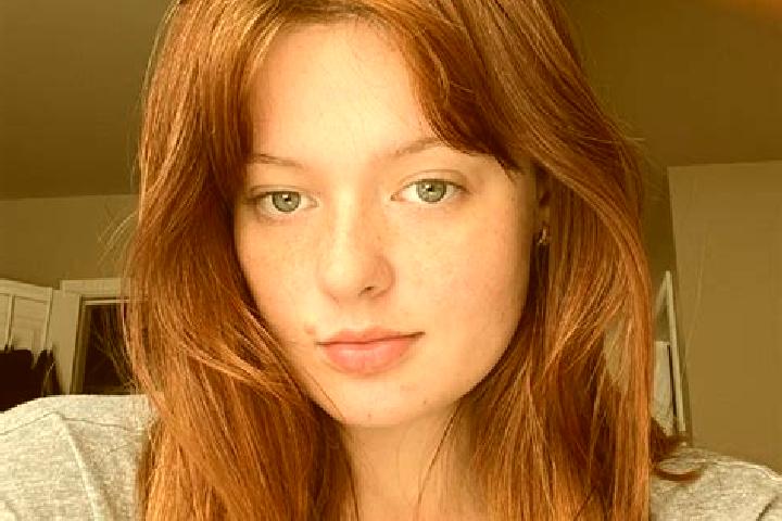 Willow, 27, a red brown-eyed asian companion based in Isu. Offering Domination, A-Level, Deep French Kissing, CIM, Roleplay. Available for incall and outcall...