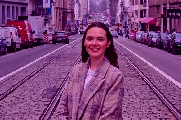 Willow, 27 — Escort in Thiaumont, Belgium