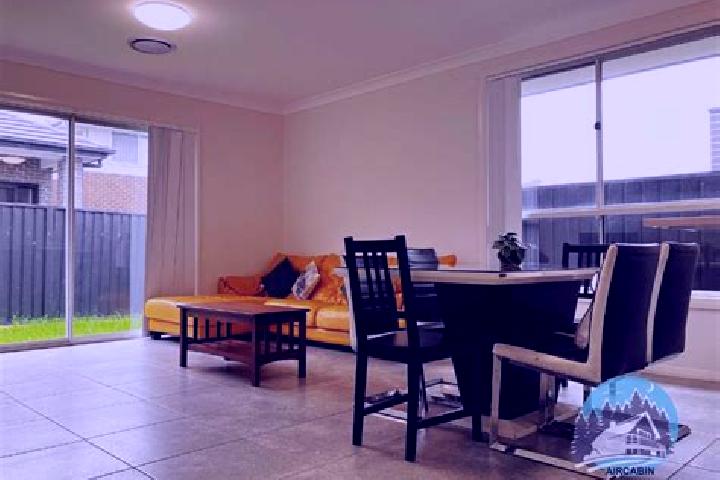 Willow, 28 — Escort in Cobbitty, Australia