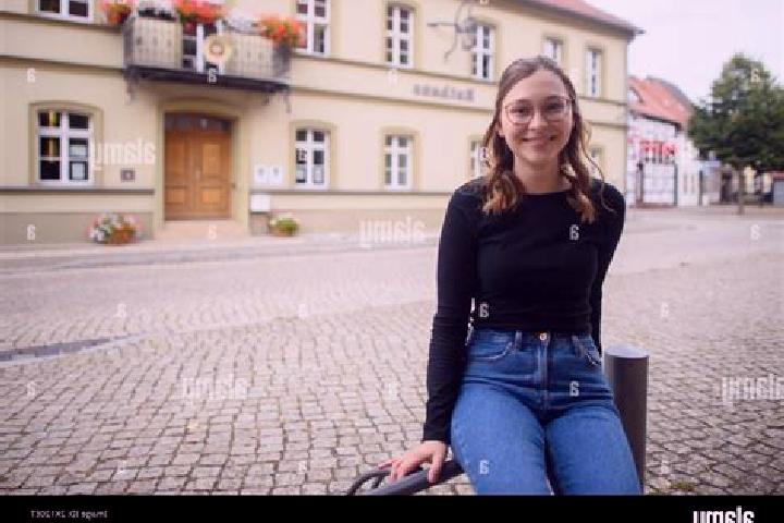 Willow, 28 — Escort in Osterburg, Germany