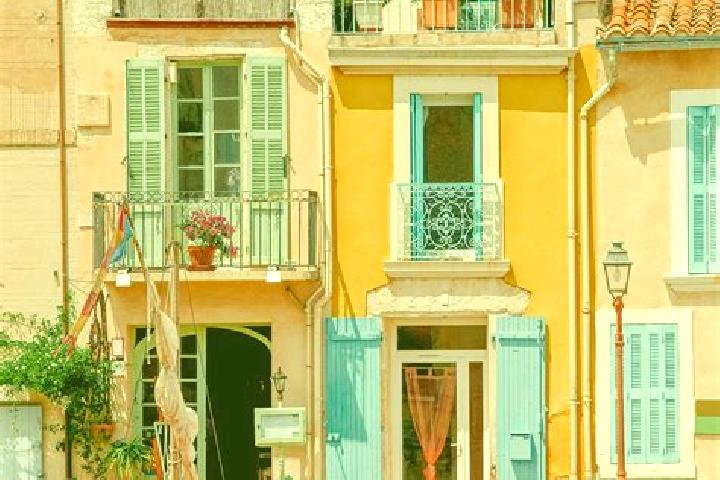 Willow, 28 — Escort in Saints, France