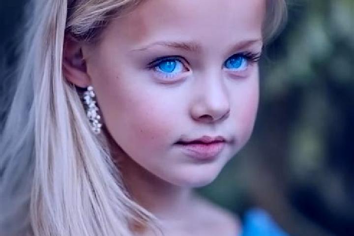 Willow, 29, a blonde blue-eyed caribbean companion based in Minami-Alps. Offering Fetish, Erotic Massage, OWO, Dinner Date. Available for incall and outcall,...