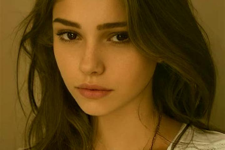 Willow, 29, a chestnut grey-eyed slavic companion based in Flagler. Offering BDSM, Tantra. Available for incall and outcall, day and evening dates.