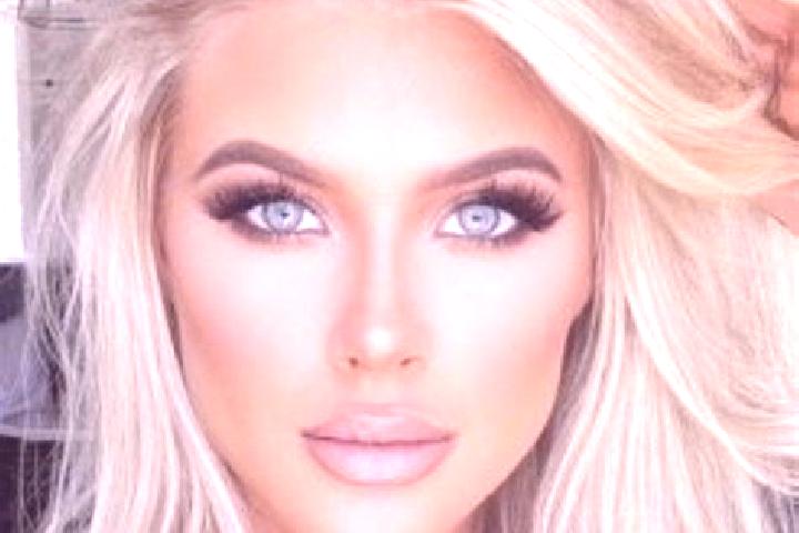 Willow, 29, a platinum blonde grey-eyed caribbean companion based in Jatiprahu. Offering Striptease, Erotic Massage, Roleplay, Massage, Girlfriend Experience...