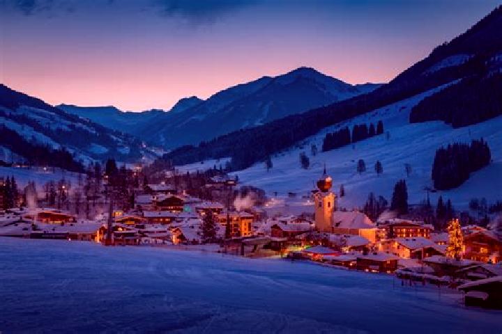 Willow, 29 — Escort in Esternberg, Austria
