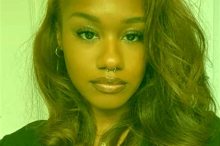 Willow, 30, a auburn amber-eyed ebony companion based in Nanakuli. Offering A-Level, BDSM, Massage. Available for incall and outcall, day and evening dates.