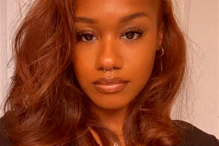Willow, 30, a auburn brown-eyed ebony companion based in Kelleci. Offering Overnight, BDSM, Prostate Massage, Couples. Available for incall and outcall, day ...