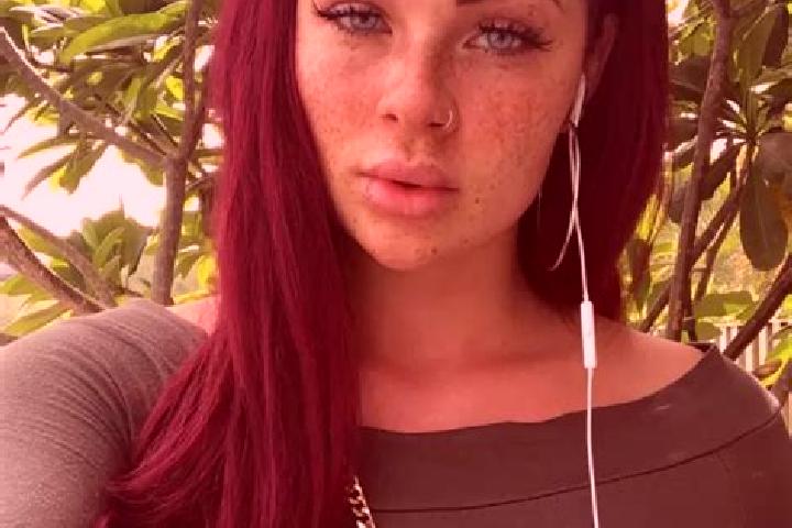 Willow, 30, a auburn hazel-eyed caribbean companion based in Le Pre-Saint-Gervais. Offering CIM, Travel Companion, Striptease, Tantra, Fetish. Available for ...