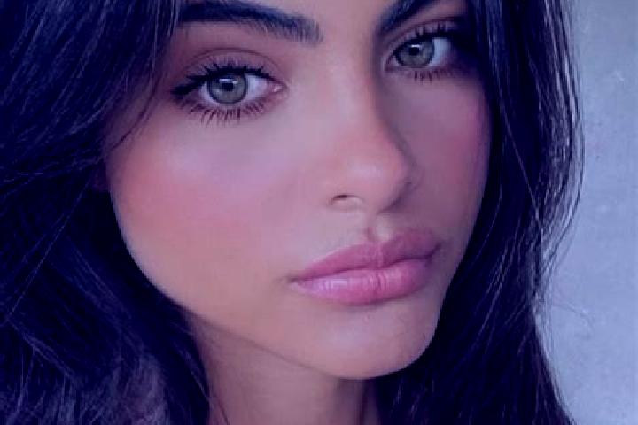 Willow, 30, a black hazel-eyed latina companion based in Molino-Mozzi-Bittarelli. Offering OWO, Fetish, Dinner Date, Girlfriend Experience, Striptease. Avail...