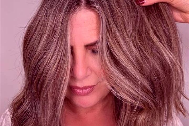 Willow, 30, a dark blonde grey-eyed caribbean companion based in Bruere-Allichamps. Offering CIM, Massage, Roleplay. Available for incall and outcall, overni...