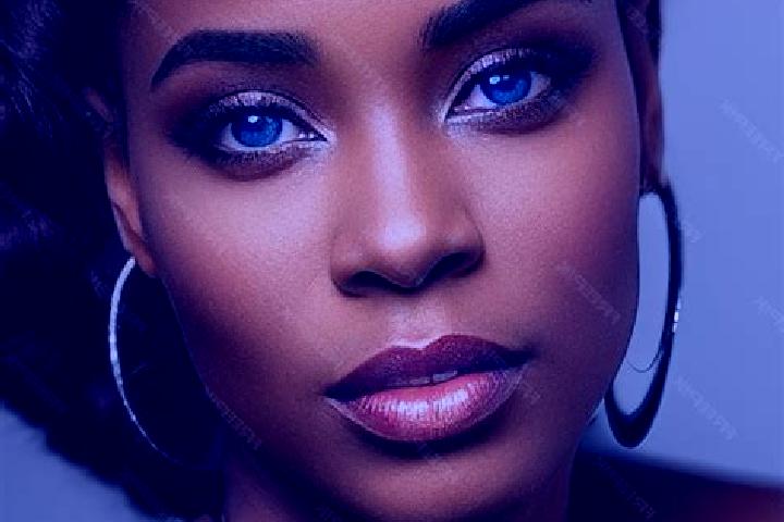 Willow, 30, a red blue-eyed ebony companion based in Las Carreras. Offering Striptease, Roleplay, Domination. Available for incall and outcall, day and eveni...