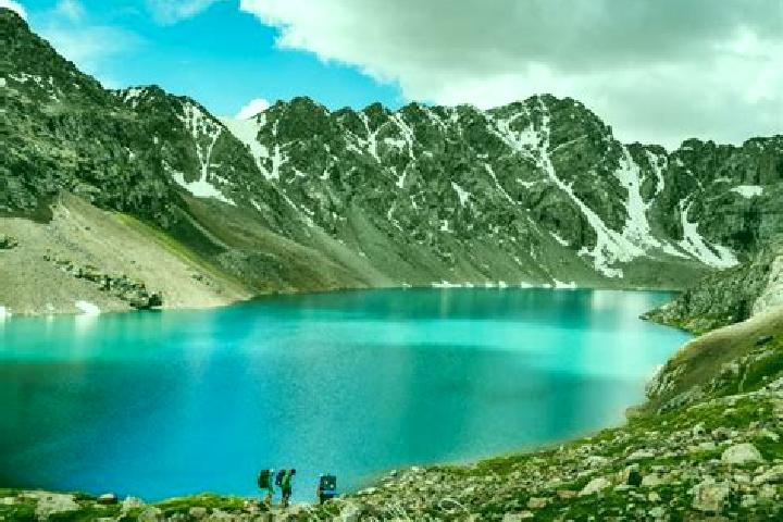 Willow, 30 — Escort in Kara-Kulja, Kyrgyzstan