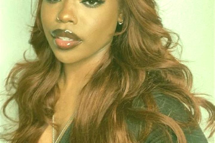 Willow, 31, a auburn amber-eyed ebony companion based in Fagnano Castello. Offering Erotic Massage, Dinner Date, Fetish. Available for incall and outcall, da...