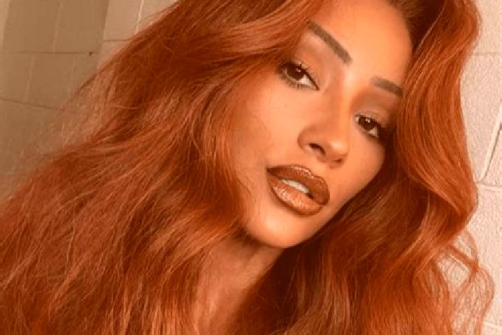Willow, 31, a auburn dark-eyed latina companion based in Callbach. Offering Dinner Date, Roleplay, BDSM. Available for incall and outcall, day and evening da...