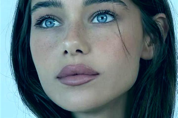 Willow, 31, a brunette brown-eyed middle eastern companion based in Vaudreching. Offering Travel Companion, OWO, Massage. Available for incall and outcall, o...