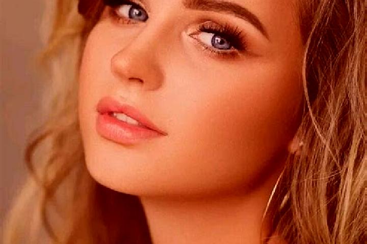 Willow, 31, a dark blonde blue-eyed ebony companion based in Allahganj. Offering Domination, Deep French Kissing, 69. Available for incall and outcall, day a...