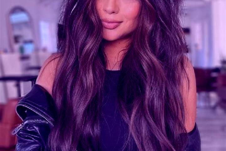 Willow, 32, a brunette dark-eyed asian companion based in Hutami. Offering Striptease, GFE, Party Girl. Available for incall and outcall, day and evening dates.