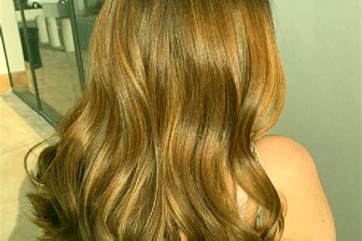 Willow, 32, a chestnut brown-eyed slavic companion based in Diano d Alba. Offering Deep French Kissing, Fetish, Travel Companion, Girlfriend Experience, A-Le...