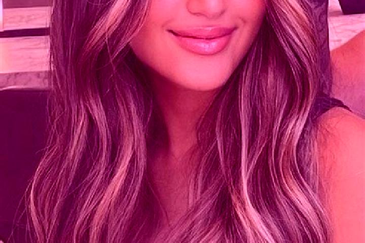 Willow, 32, a dark blonde brown-eyed caribbean companion based in Maello. Offering Deep French Kissing, Overnight, Erotic Massage. Available for incall and o...