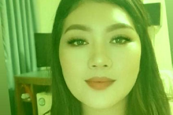 Willow, 32, a red grey-eyed asian companion based in Marco. Offering Erotic Massage, GFE, Dinner Date. Available for incall and outcall, overnight bookings a...