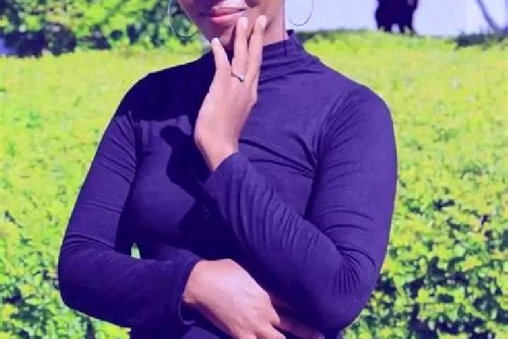 Willow, 32 — Escort in Chadibe, Botswana