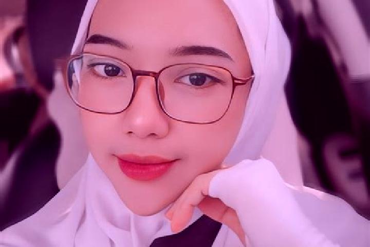 Willow, 32 — Escort in Stabat, Indonesia