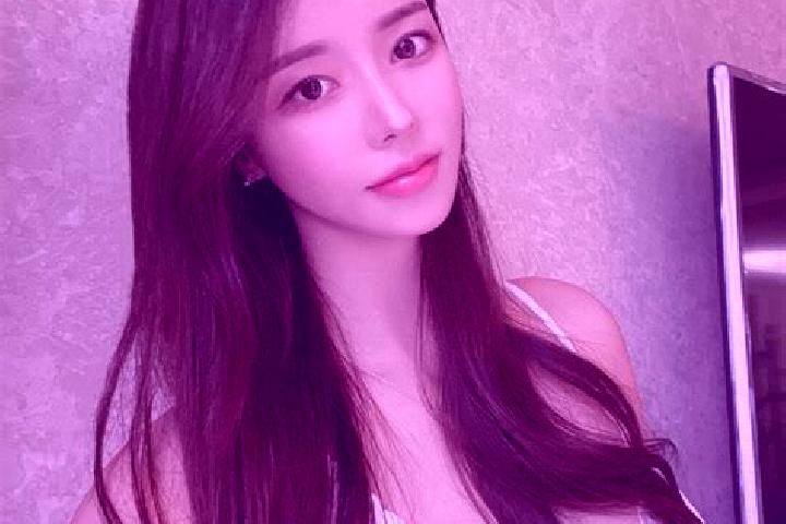 Willow, 32 — Escort in Tahe, China