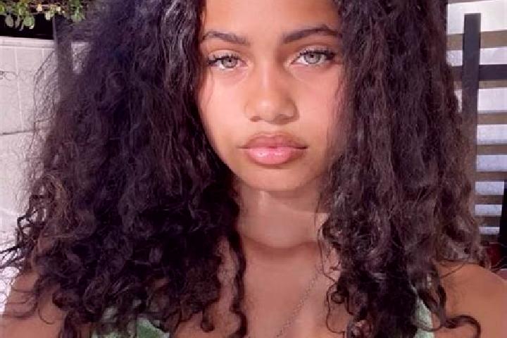 Willow, 33, a black green-eyed mixed companion based in Leonard. Offering Couples, CIM, Fetish, Deep French Kissing, Tantra. Available for incall and outcall...