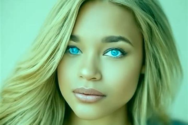 Willow, 33, a blonde brown-eyed latina companion based in Charost. Offering GFE, CIM, Girlfriend Experience. Available for incall and outcall, day and evenin...
