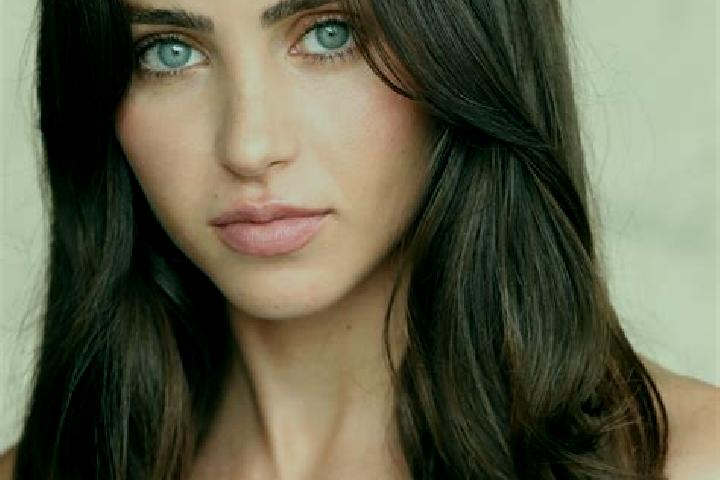 Willow, 33, a brunette brown-eyed ebony companion based in Masindi Port. Offering Travel Companion, Roleplay, Dinner Date. Available for incall and outcall, ...