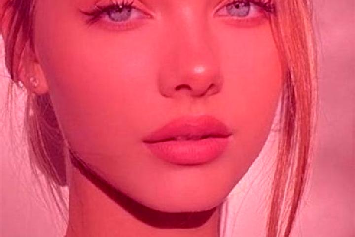 Willow, 33, a dark blonde blue-eyed caribbean companion based in Yalchitom. Offering Fetish, Travel Companion, A-Level. Available for incall and outcall, day...