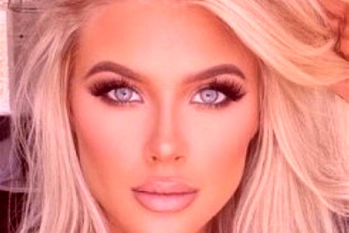 Willow, 33, a platinum blonde brown-eyed latina companion based in Algarrobo. Offering Prostate Massage, Travel Companion, Overnight, BDSM, Girlfriend Experi...