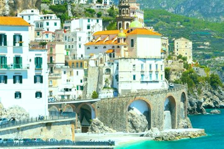 Willow, 33 — Escort in Viu, Italy