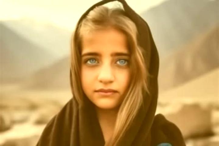 Willow, 34, a blonde brown-eyed middle eastern companion based in Peault. Offering OWO, Party Girl, Massage. Available for incall and outcall, overnight book...