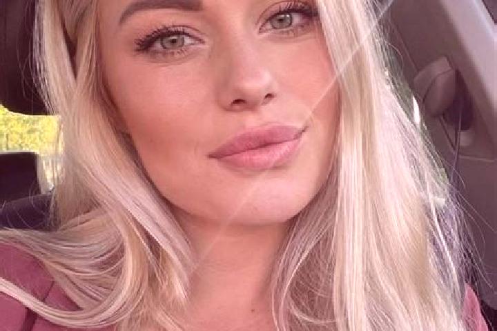 Willow, 34, a blonde hazel-eyed mediterranean companion based in Chicheley. Offering Domination, Striptease, GFE, OWO. Available for incall and outcall, day ...