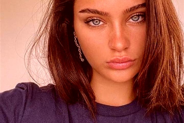 Willow, 34, a brunette blue-eyed caribbean companion based in Futrono. Offering Striptease, 69, Girlfriend Experience. Available for incall and outcall, day ...