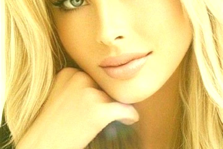 Willow, 34, a dark blonde dark-eyed caucasian companion based in Lutynia. Offering Girlfriend Experience, Dinner Date, Prostate Massage, Party Girl. Availabl...