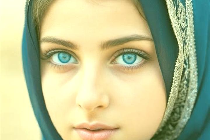 Willow, 34, a dark blonde grey-eyed middle eastern companion based in Lieupleu. Offering Dinner Date, Erotic Massage, GFE, OWO. Available for incall and outc...