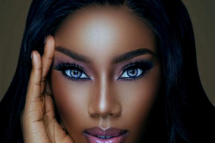 Willow, 34, a red blue-eyed ebony companion based in Fatehnagar. Offering Deep French Kissing, Couples, Striptease, Dinner Date. Available for incall and out...