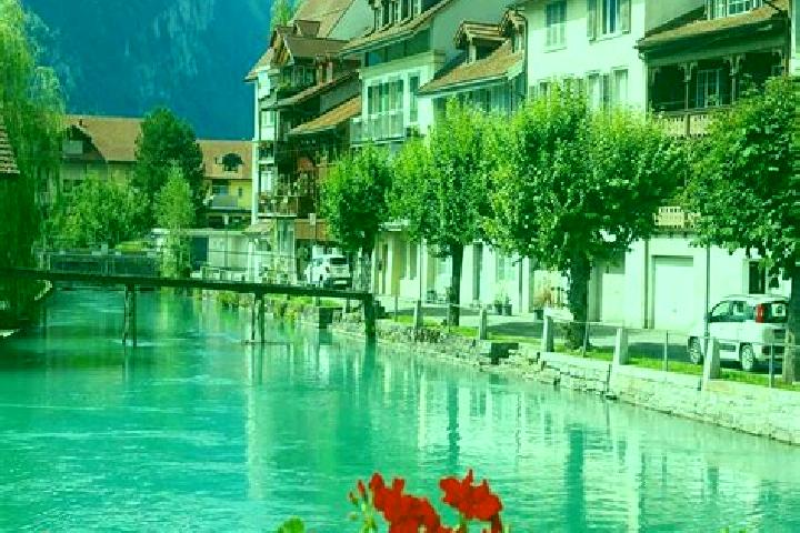 Willow, 34 — Escort in Berolle, Switzerland