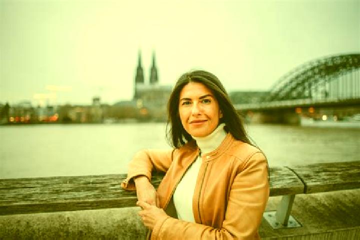 Willow, 34 — Escort in Bissingen an der Teck, Germany