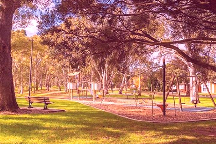 Willow, 34 — Escort in Torrens Park, Australia