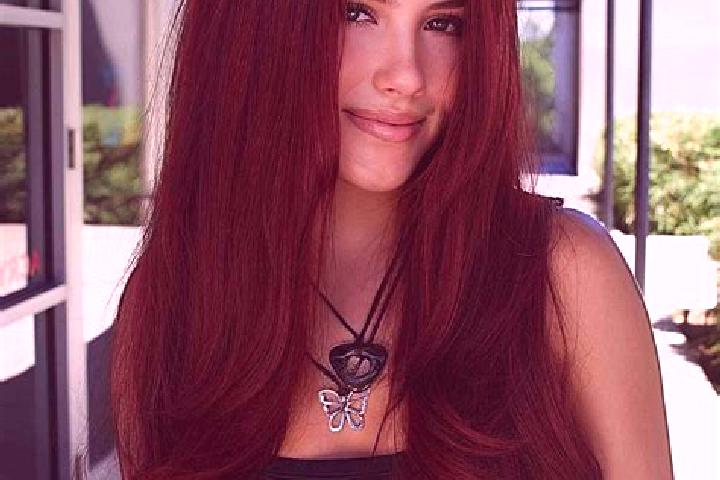 Willow, 35, a auburn dark-eyed middle eastern companion based in New Greens. Offering Overnight, CIM, Couples. Available for incall and outcall, overnight bo...
