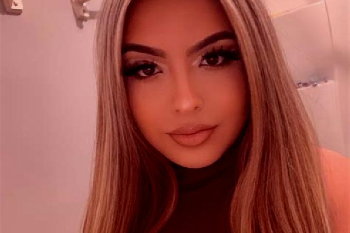 Willow, 35, a black blue-eyed latina companion based in Nueva Armenia. Offering GFE, A-Level, Couples. Available for incall and outcall, day and evening dates.