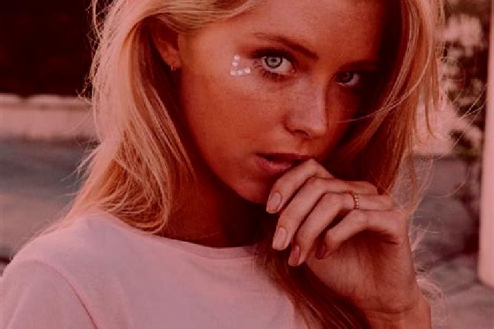 Willow, 35, a blonde blue-eyed middle eastern companion based in Saubrigues. Offering Couples, A-Level, Girlfriend Experience, OWO, Overnight. Available for ...