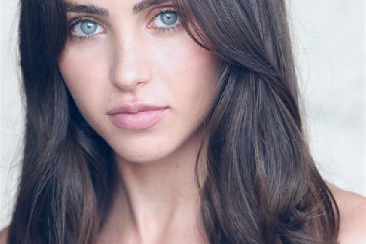 Willow, 35, a brunette hazel-eyed caribbean companion based in Gorze. Offering OWO, Overnight, Domination, Couples. Available for incall and outcall, day and...