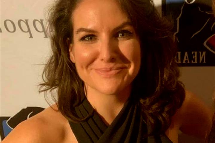 Willow, 35, a chestnut amber-eyed mediterranean companion based in Carlisle. Offering Roleplay, Party Girl, Dinner Date, Tantra. Available for incall and out...