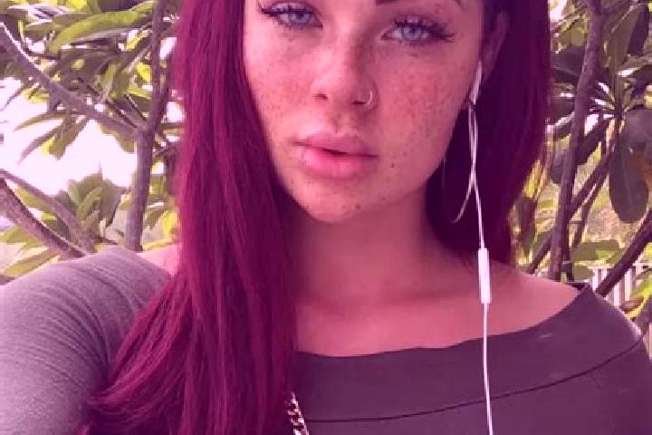 Willow, 35, a red dark-eyed latina companion based in les Borges del Camp. Offering Dinner Date, Duos, Fetish. Available for incall and outcall, overnight bo...