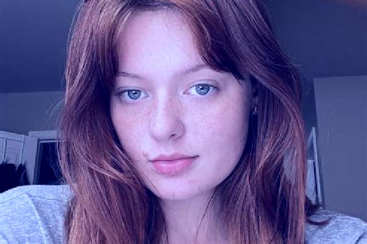 Willow, 35, a red dark-eyed slavic companion based in Coconut Creek. Offering Striptease, Massage, Deep French Kissing, BDSM. Available for incall and outcal...
